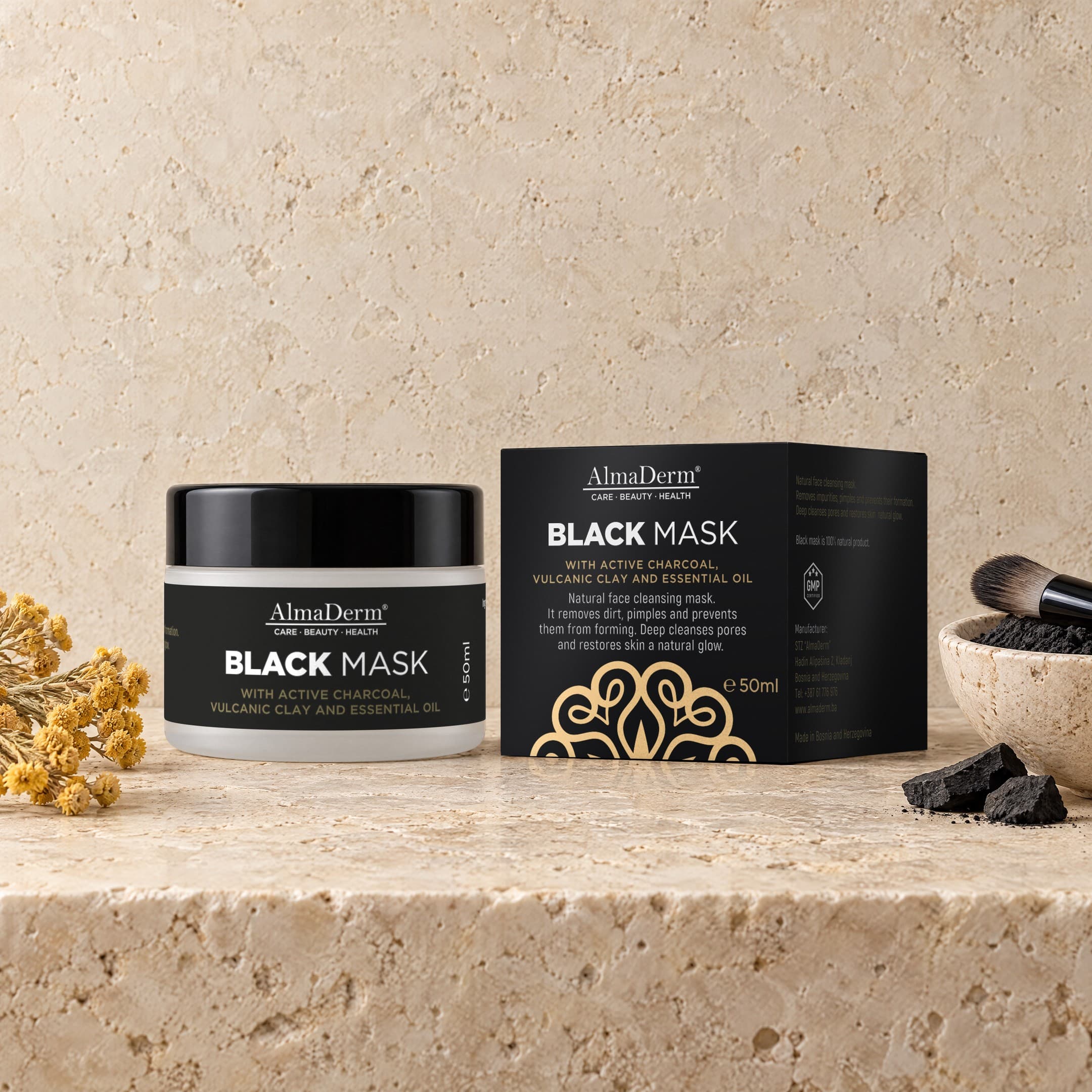 Black mask with volcanic clay and activated charcoal 50ml
